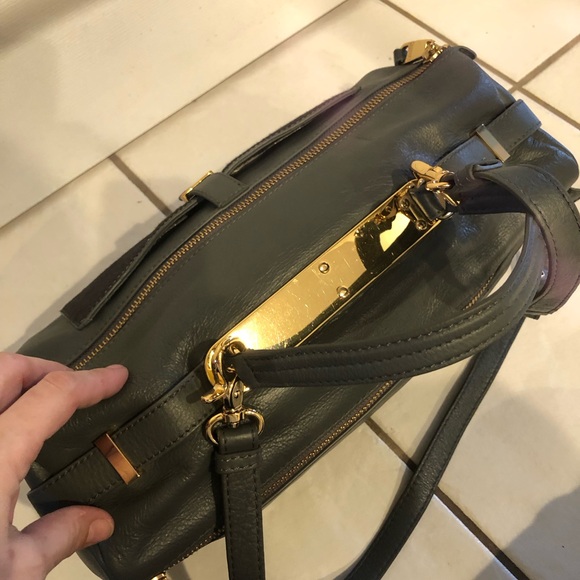 Badgley Mischka grey rectangular leather satchel with calfskin pocket - Picture 11 of 16